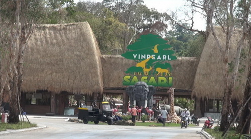 Bất[-]thường[-]thông[-]tin[-]khỉ[-]nặng[-]150[-]gram[-]ở[-][-]Vinpearl[-]Safari[-]Phú[-]Quốc[-]